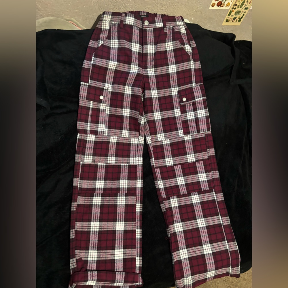 Forever 21 pants with elastic waistband